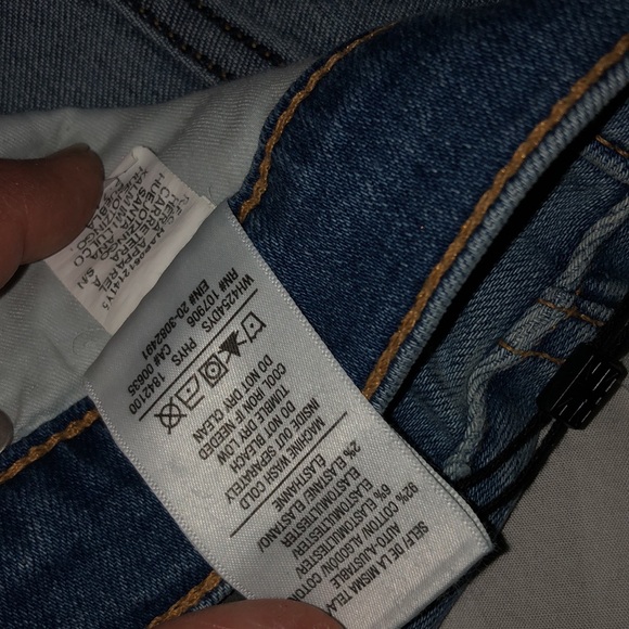 💥HP💥 HUDSON Los Angeles Barbara  Skinny front slit raw hem sz 31 - Picture 7 of 12